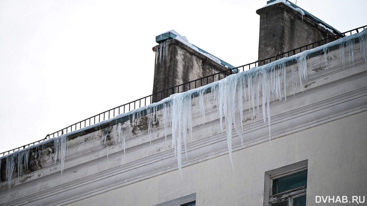 Искусственный интеллект будет выявлять сосульки граффити и грязь в Хабаровске Новая цифровая платформа в Хабаровске с помощью искусственного интеллекта будет автоматически фиксировать 27 видов нарушений благоустройства Среди них сосульки незаконные объявления граффити грязь в общественном транспорте и стоянка машин на газонах Прочитать статью полностью Подписаться на DVHAB   Написать в DVHAB