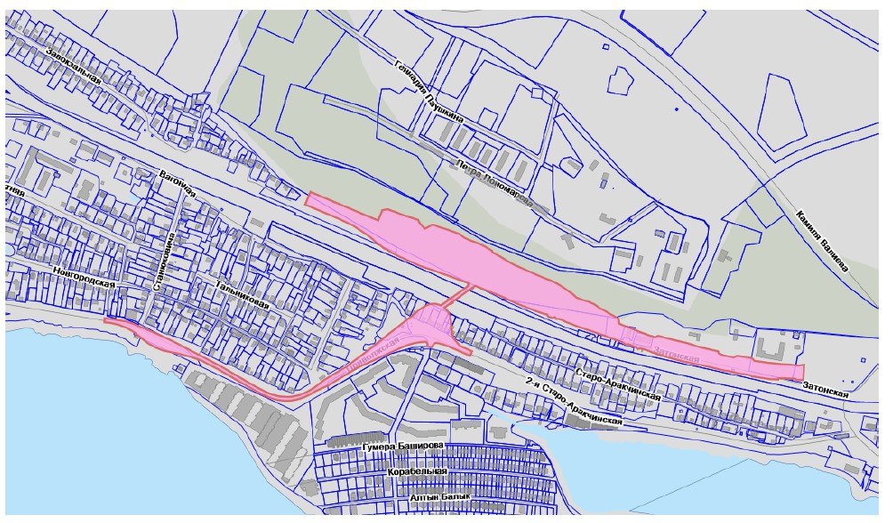 В Казани собираются продлить южный дублер Горьковского шоссе и соединить дорогу с Аракчино В постановлении исполкома Казани говорится что до 25 января 2027 года должны подготовить проект планировки дороги с путепроводом через железнодорожные пути от дублера Горьковского Шоссе В документе также есть список участков в отношении которых пройдет подготовка документации по планировке В нем оказалось шесть участков со зданиями на них в том числе жилыми домами Предполагается что их могут изъять но окончательное решение пока не принято inkazanischa теперь и в МАХ