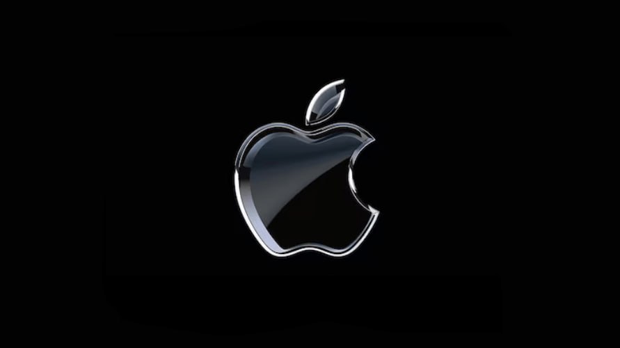 Apple представит свыше десятка новых гаджетов в этом году  Внутреннюю информацию о предстоящих чипах в еще не анонсированных устройствах обнаружил сотрудник портала Macrumors. Данные были случайно опубликованы самой Apple. Вот что стало известно:  A17 Pro с поддержкой Apple Intelligence получит:  • Apple TV 4K 2025  A18 с поддержкой Apple Intelligence получат:  • Базовый iPad  J581  • Базовый iPad  J582   A19  одну из версий  получат:  • iPhone 17 Air  D2  • iPhone 17e  V159   A19 Pro получат:   • iPad mini  J510i   • iPad mini  J511   M5 получат:  • Apple Vision Pro 2025 • MacBook Air 13 дюймов  J813  • MacBook Air 15 дюймов  J815   S10 или S11  на основе T8310  получат:  • Apple WATCH Series 11  N227  • Apple WATCH Series 11  N228  • Apple WATCH Ultra 3  N230  • HomePod mini  B525   S12  скорее всего  получат:  • Apple WATCH Series 12  N237  • Apple WATCH Series 12  N238  • Apple WATCH Ultra 4  N240   Также известно, что iPhone 17 Air и 17e снабдят модемами Apple C1 или лучше. А MacBook Air на M5 и обновленную Apple TV 4K оснастят собственный чипом под Wi-Fi и Bluetooth.  Если верить утечке, все устройства выйдут до конца года.