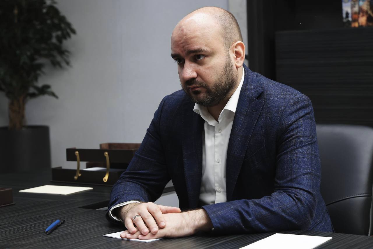 Самарская область готова к дальнейшему развитию энергетики в партнерстве с федеральным центром, убежден Вячеслав Федорищев  В среду, 4 июня, в Самарской области работает Министр энергетики РФ Сергей Цивилев.  #Экономика