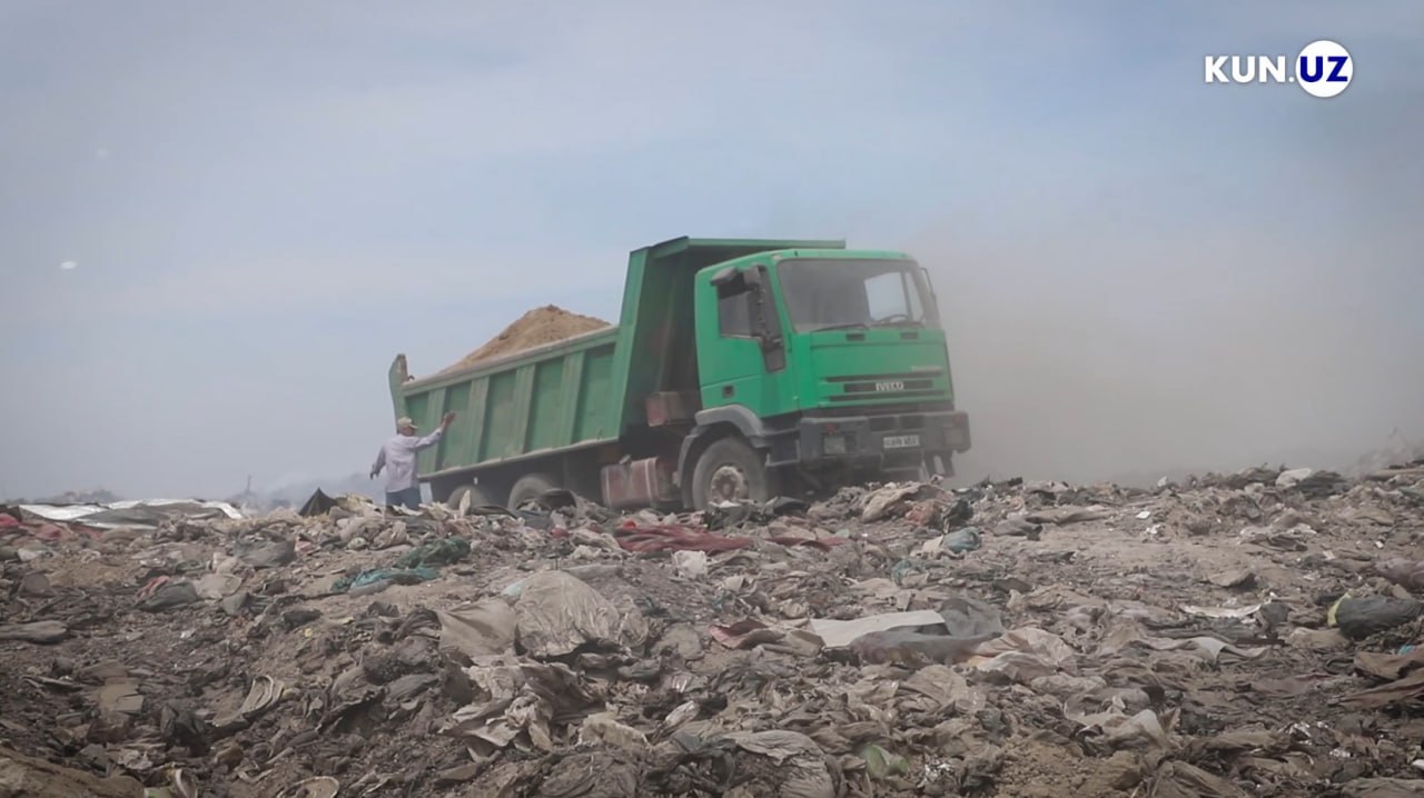 В Узбекистане закрыли 42 полигона бытовых отходов В Узбекистане завершена рекультивация 42 полигонов твердых бытовых отходов земли которых возвращены природе Работы проводятся в рамках реализации указа президента О мерах по совершенствованию системы управления отходами и снижению их негативного воздействия на экологическую обстановку   kun uz ru 28853369 Официальные страницы Kun uz Telegram Facebook Instagram Youtube