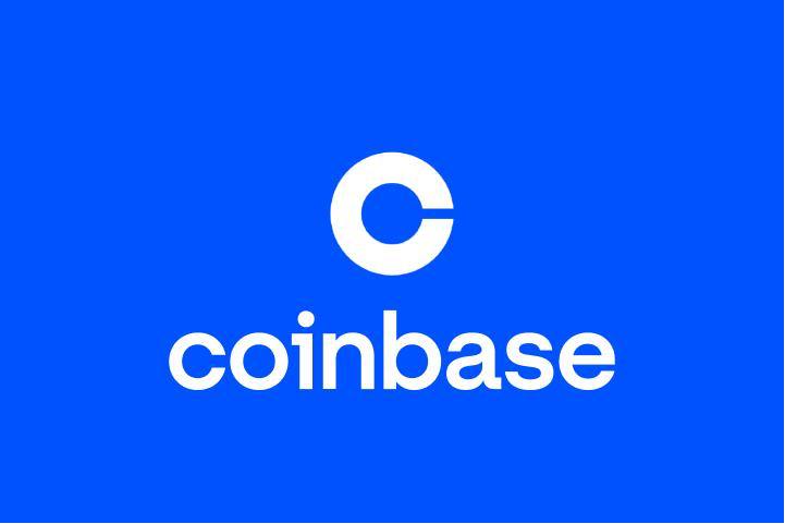 Coinbase расширила свой глобальный консультативный совет, добавив четырех влиятельных политиков и финансистов.    В состав совета вошли:     Кирстен Синема, бывший сенатор    Крис Ласивита, сопредседатель предвыборной кампании Дональда Трампа в 2024 году    Уильям Дадли, экс-президент Федерального резервного банка Нью-Йорка    Луис Альберто Морено, бывший президент Межамериканского банка развития   Крипто ТВ