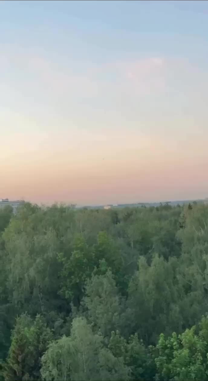 Пожар в Зеленограде: возможная причина - падение осколков беспилотника