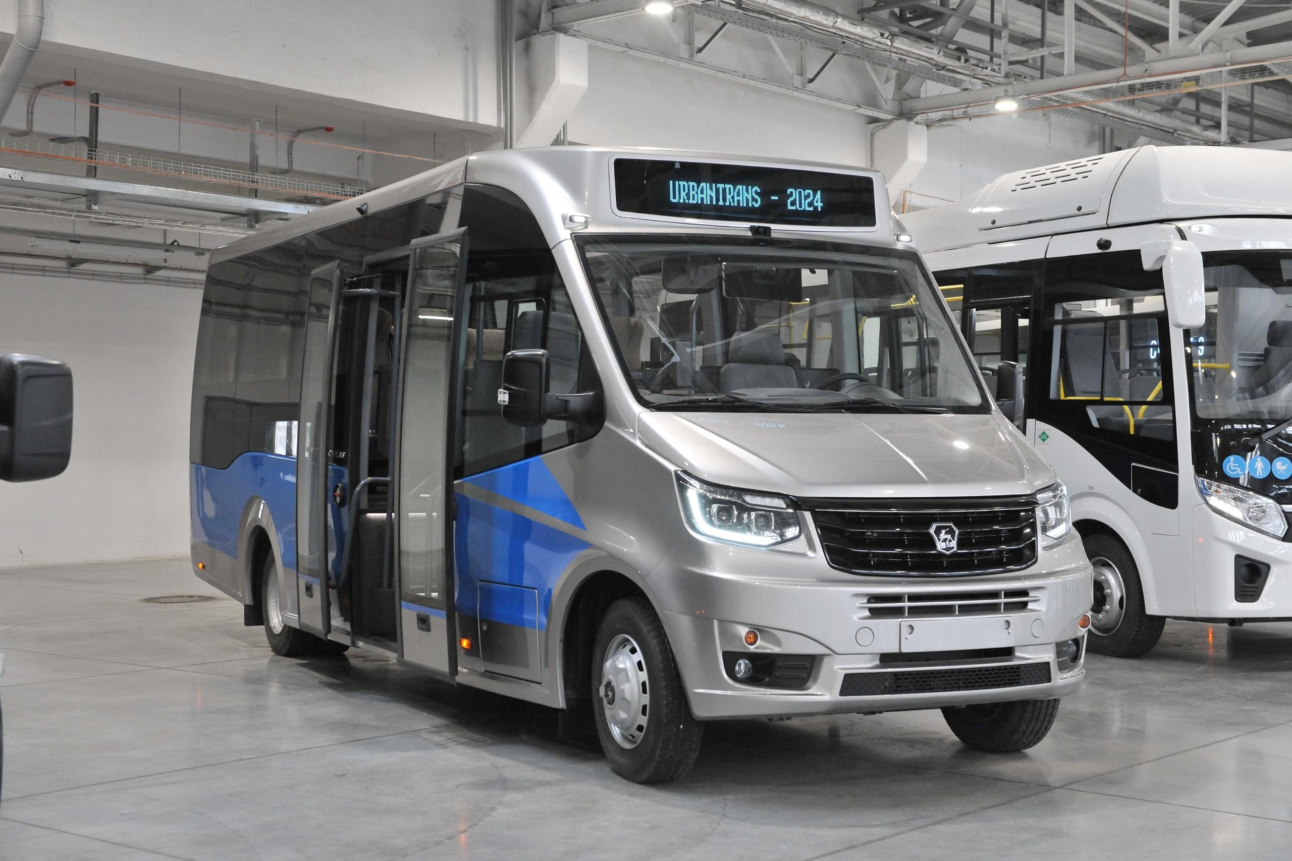 Павловский автобусный завод ушёл в корпоративный отпуск до 4 августа.   Плановый и полностью оплачиваемый отпуск на заводе является ежегодным, он необходим для технологических нужд. В частности, в этот раз в дни отпуска на ПАЗе занимаются подготовкой производства новой модели Citymax 8 на шасси «Валдая» и монтируют соответствующую линию.
