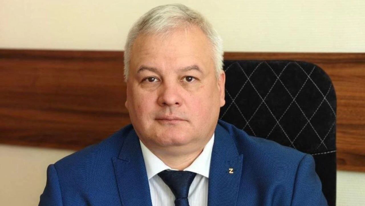 С 13 февраля администрацию Центрального района Красноярска возглавил Дмитрий Безруких При этом 12 февраля он отработал свой последний день в должности руководителя городского департамента хозяйства и транспорта В январе новый мэр Сергей Верещагин анонсировал кадровые чистки и Безруких вошел в список из шести чиновников которые попали под сокращение Подробнее на Бабре красноярск kras 24