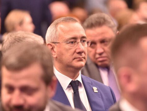 Шапша рассказал о ключевых направлениях работы единороссов Губернатор Владислав Шапша принял участие в заседании Генерального совета "Единой России". В социальных сетях глава региона рассказал, что председатель партии Дмитрий Медведев предложил в новой программе создать специальный раздел, посвящённый поддержке участников специальной военной операции и их семей. Ряды единороссов пополняются, в том числе и ветеранами. В представленных на заседании итогах работы партии и дальнейших планах особое внимание уделили гуманитарной миссии и реализации народной программы.