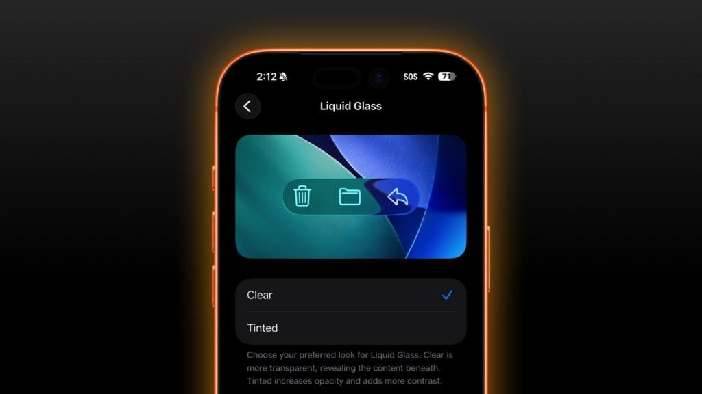 Apple наконец услышала пользователей в iOS 26 1 beta 4 появилась новая настройка интерфейса В четвёртых бета версиях iOS 26 1 и iPadOS 26 1 Apple добавила долгожданную опцию для интерфейса Liquid Glass Теперь пользователи могут выбирать между прозрачным и тонированным видом элементов системы По умолчанию активен Прозрачный режим показывающий фон под кнопками панелями и меню Тонированный уменьшает прозрачность и добавляет контрастности создавая более матовый эффект Настройка доступна в iOS и iPadOS через Настройки Экран и яркость на Mac через Системные настройки Внешний вид Изменения применяются ко всему интерфейсу включая приложения и уведомления на экране блокировки Релиз iOS 26 1 ожидается в ближайшие недели appleinside apple appleinside ios26beta