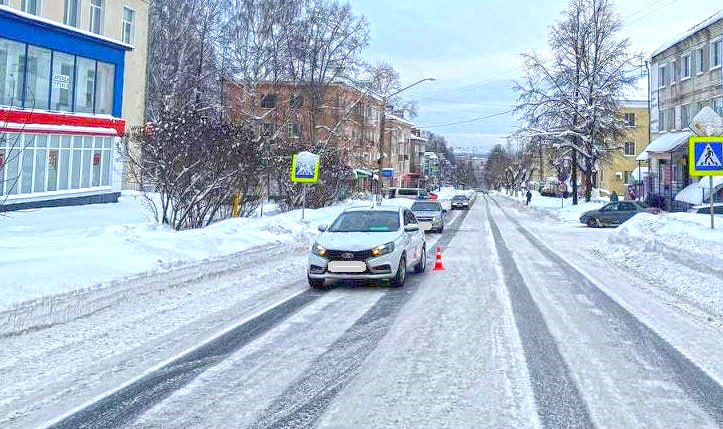 В первую рабочую неделю 2026 года в городе и Кирово Чепецком районе произошло 15 ДТП Цифра заметная но почти все аварии обошлись без серьёзных последствий Травмы получил один человек Повреждения у 27 автомобилей Отдельная статистика по нарушениям За семь дней сотрудники ГИБДД задержали восьмерых водителей без прав Четверо сели за руль в состоянии опьянения