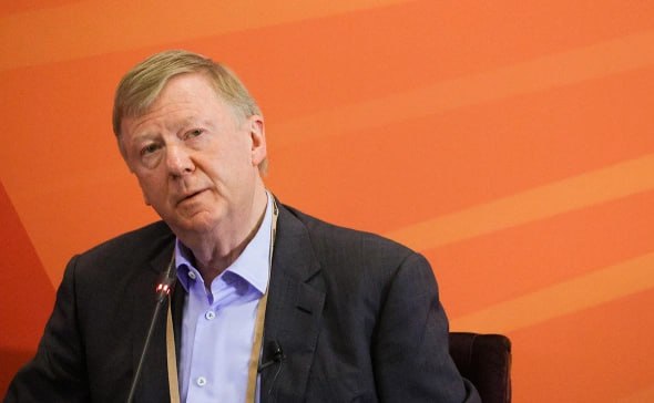 Группа Роснано попросила рассмотреть в закрытом режиме иск о взыскании 11 9 млрд руб с бывших руководителей компании отвечавших за реализацию проекта Crocus по созданию производства магниторезистивной оперативной памяти MRAM сообщили два источника знакомые с содержанием соответствующего ходатайства Государственная корпорация мотивирует просьбу наличием в деле сведений составляющих коммерческую тайну Речь идет о документах раскрывающих условия финансирования и внутренние параметры проектных компаний jkinvest news jkinvest