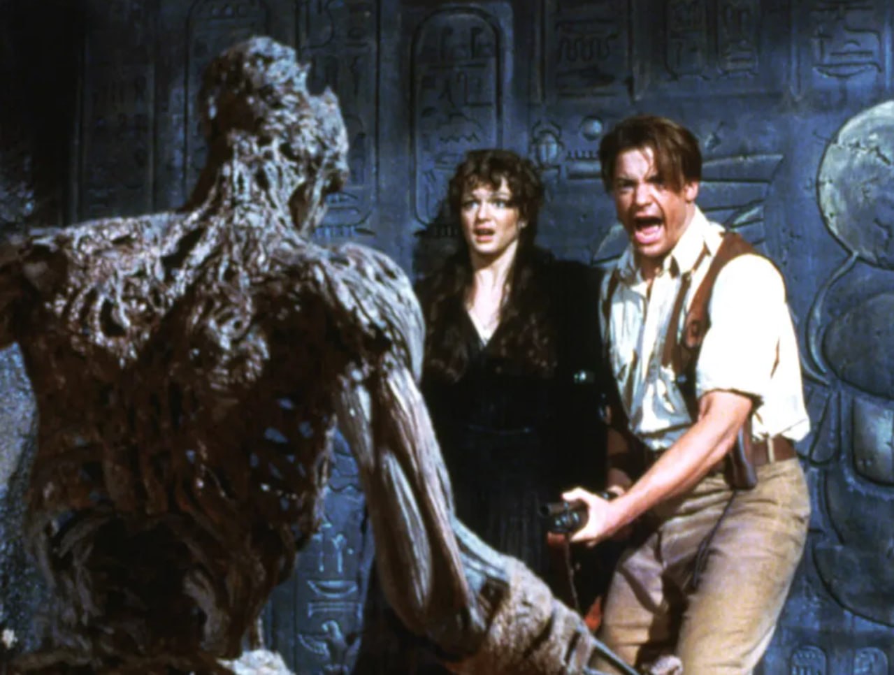 Новая Мумия с Бренданом Фрейзером в главной роли выйдет в зарубежный прокат 19 мая 2028 года К роли Эвелин О Коннелл вернется Рэйчел Вайс Сюжетные детали пока не раскрывают Режиссерами фильма выступят Мэттью Беттинелли и Тайлер Джиллетт снявшие два последних Крика Кинопоиск Новости