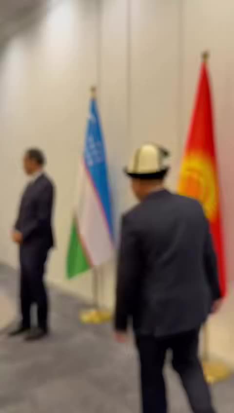 Шавкат Мирзиёев посетит Туркменистан для участия в международном форуме