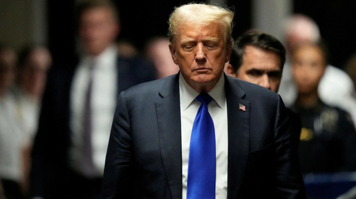 Трамп наказал 37 убийц их перевели в самую жёсткую тюрьму Америки Администрация президента США Дональда Трампа перевела заключённых которым Джо Байден заменил смертную казнь на пожизненное заключение в самую строгую тюрьму Америки Флоренс в штате Колорадо   Прислать новость