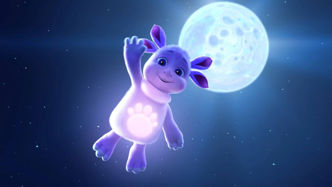 Лунтик снова летит в космос Лунтик Обратная сторона Луны выйдет в кино 27 августа 2026 года На этот раз Лунтик и Кузя отправятся на темную сторону Луны чтобы найти его папу Фильм продолжает историю Лунтик Возвращение домой 2024 и судя по описанию будет не только трогательным но и очень масштабным Режиссер Дарина Шмидт автор оригинального сериала и человек стоявший за Тремя богатырями Иваном Царевичем и Тремя котами