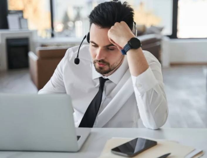 Работа с людьми приводит к диабету Учёные из Швеции выяснили, какие профессии незаметно бьют по здоровью. Они проанализировали данные трёх миллионов человек и нашли связь между работой с людьми и диабетом второго типа. Постоянное общение, конфликты и эмоциональные качели — всё это увеличивает риск метаболических сбоев. Симпатическая система включается, кортизол растёт, инсулин отказывает — и вот вам привет от поджелудочной. Картотека Все по полочкам