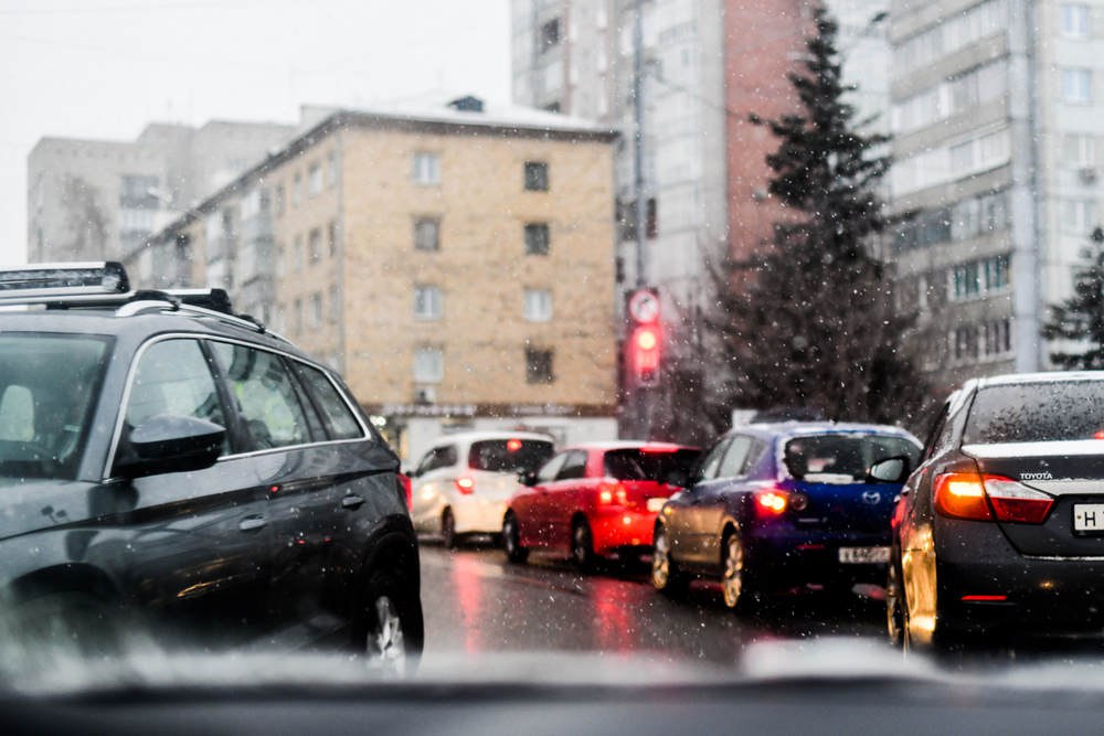 Воры каскадеры космонавт в метро и охота на мамонта дайджест новостей Newslab за 5 ноября В Красноярском крае осудили семью из Тайшета обворовавшую на ходу десятки фур Губернатор края показал космонавту Кириллу Пескову строительство красноярского метро Красноярка победила мерцающую рекламу магазина Археологи объяснили почему первые жители Сибири редко охотились на мамонта Под Красноярском ради следственного эксперимента перекроют участок федеральной трассы