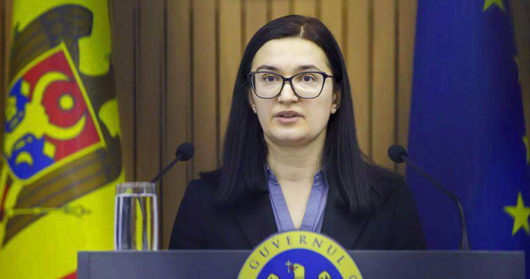 Герасимов о переговорах с ЕС: У Молдовы есть полная поддержка всех 27 стран  Кристина Герасимов заявила, что Молдова завершает технический этап переговоров с ЕС и готова открыть первую главу. По её словам, Кишинёв пользуется полной поддержкой всех 27 стран-членов союза.