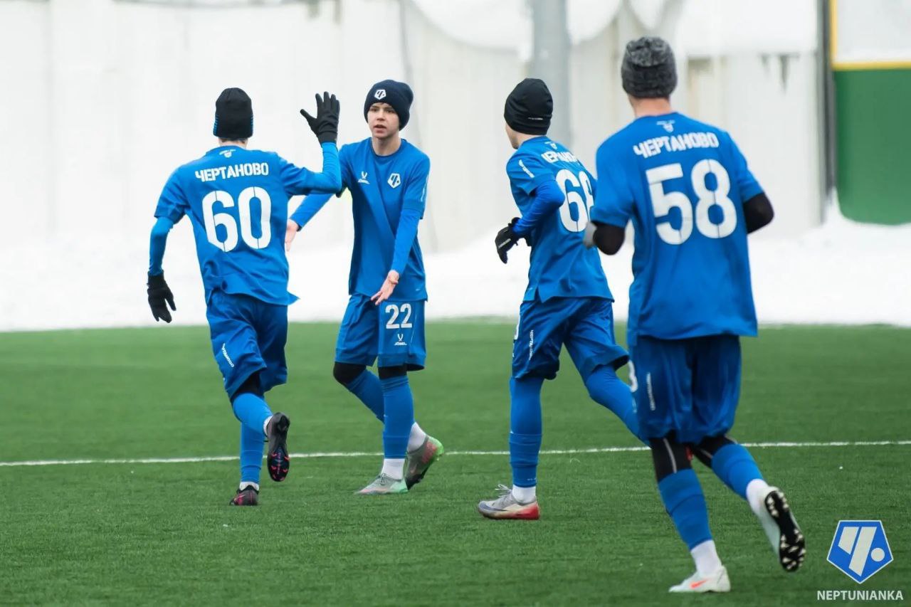 В субботу 14 февраля в рамках 5 го тура Клубной Лиги Зимнего Первенства Москвы 2026 футболисты Советского Района 2012 2014 г р сыграли с командами УОР 5 Мастер Сатурн 0   РЕЗУЛЬТАТЫ МАТЧЕЙ 2014 г р Советский Район УОР 5 2 0 Панкратов Шиндин 2013 г р Советский Район УОР 5 3 0 Балакирев 2 Литвинов 2012 г р Советский Район УОР 5 0 0   ПОДРОБНОСТИ НА САЙТЕ КлубнаяЛига