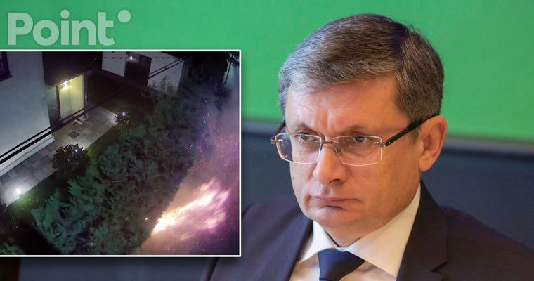 Гросу после взрыва у дома мэра Ставчен: Подлый способ запугать людей  Председатель парламента и лидер PAS Игорь Гросу выступил с реакцией после того, как прошлой ночью неизвестные бросили взрывное устройство во двор дома мэра города Ставчены Александру Ворнику.