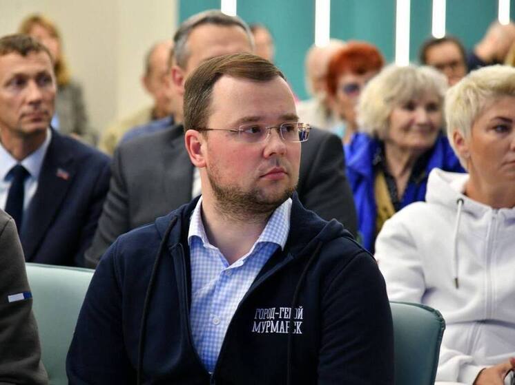 Иван Лебедев избран главой города Мурманска За него единогласно проголосовал 21 депутат В целом ожидаемо Подписаться Прислать новость