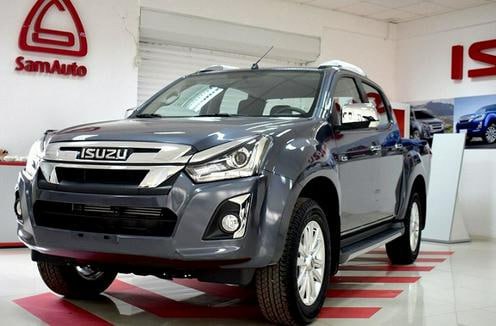 Турецкая компания Anadolu Isuzu договорилась о покупке 75 2 государственной доли Узбекистана в уставном капитале Самаркандского автомобильного завода SamAuto за 80 млн В Агентстве по управлению госактивами сообщили что предложение соответствует оценкам KPMG и PwC Кроме того инвестор намерен вложить еще 80 млн в развитие предприятия Подробнее на нашем сайте Актуальные новости из Центральной Азии fergananews