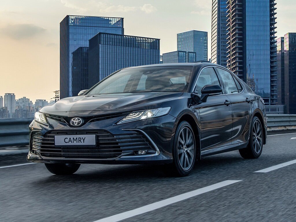 Toyota Camry обойдётся В ТРИ РАЗА ДОРОЖЕ для россиян из за нового утильсбора россиянам придётся выложить за авто целое состояние Ценник на 2 5 литровый седан взлетит до почти СЕМИ МИЛЛИОНОВ рублей В остальном мире для сравнения он стоит всего 2 5 миллиона рублей F легенде   Провод