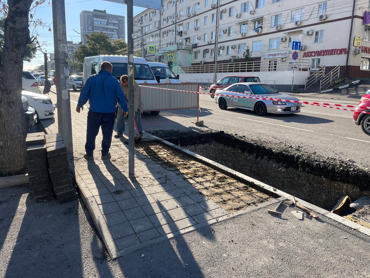 Приморский район 20 часов без света При производстве ремонтных работ на тепловой сети по ул Видова в районе д 147 ООО КубаньТеплоИнжиниринг повредили питающий кабель рабочая бригада на месте восстановление электропитания ориентировочно до 14 00 Подписаться на каналы Новости Подработка Акции Помощь Оповещения