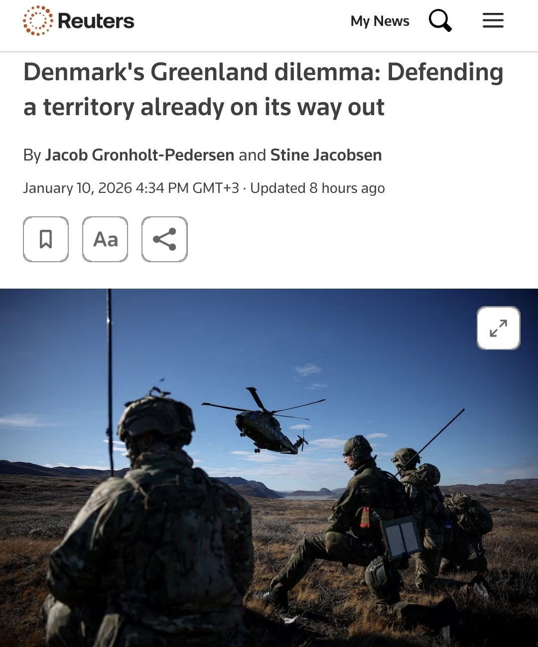 По данным Reuters Дания ежегодно предоставляет Гренландии около 610 миллионов в виде бюджетных грантов При этом экономика этого автономного региона почти не демонстрирует роста в 2025 году валовый внутренний продукт увеличился всего на 0 2 Кроме того в ответ на критику со стороны США Копенгаген анонсировал создание пакета на сумму 6 54 миллиарда который будет направлен на укрепление обороны в Арктическом регионе Reuters подчеркивает что стремление сохранить контроль над Гренландией может adversely повлиять на дипломатические отношения Дании и усложнить сотрудничество с США на фоне усиливающейся угрозы со стороны России