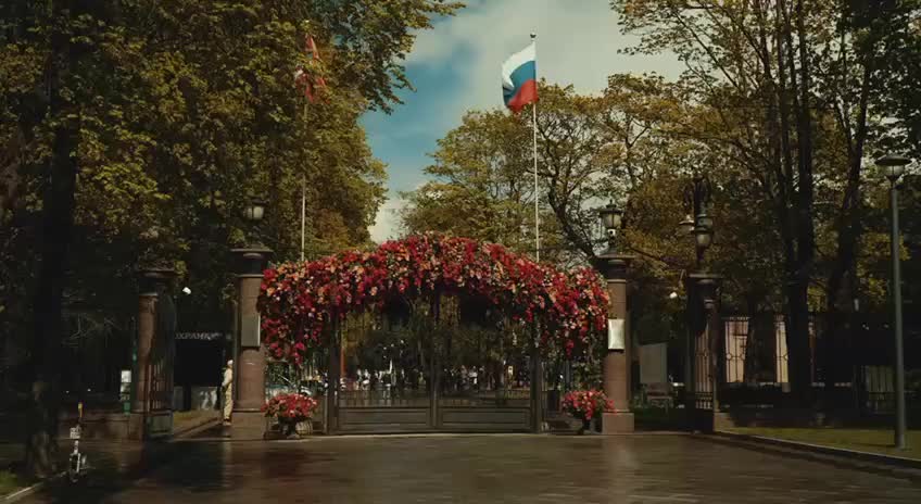 В Москве и Ереване открылись фотовыставки, посвященные 80-летию Победы