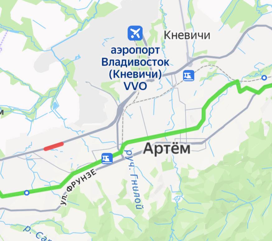 Службы ограничат движение на подъезде к аэропорту Владивостока Филиал Надеждинский приступает к ремонту покрытия в районе автоматического пункта весогабаритного контроля Работы начнутся с 10 ноября Во время работ движение будет ограничено последовательно по полосам сначала по правой в сторону аэропорта затем по встречной Водителям советуют заранее продумывать маршрут и при возможности воспользоваться объездом через посёлок Угловое Источник PrimAvtoDor vmfareast