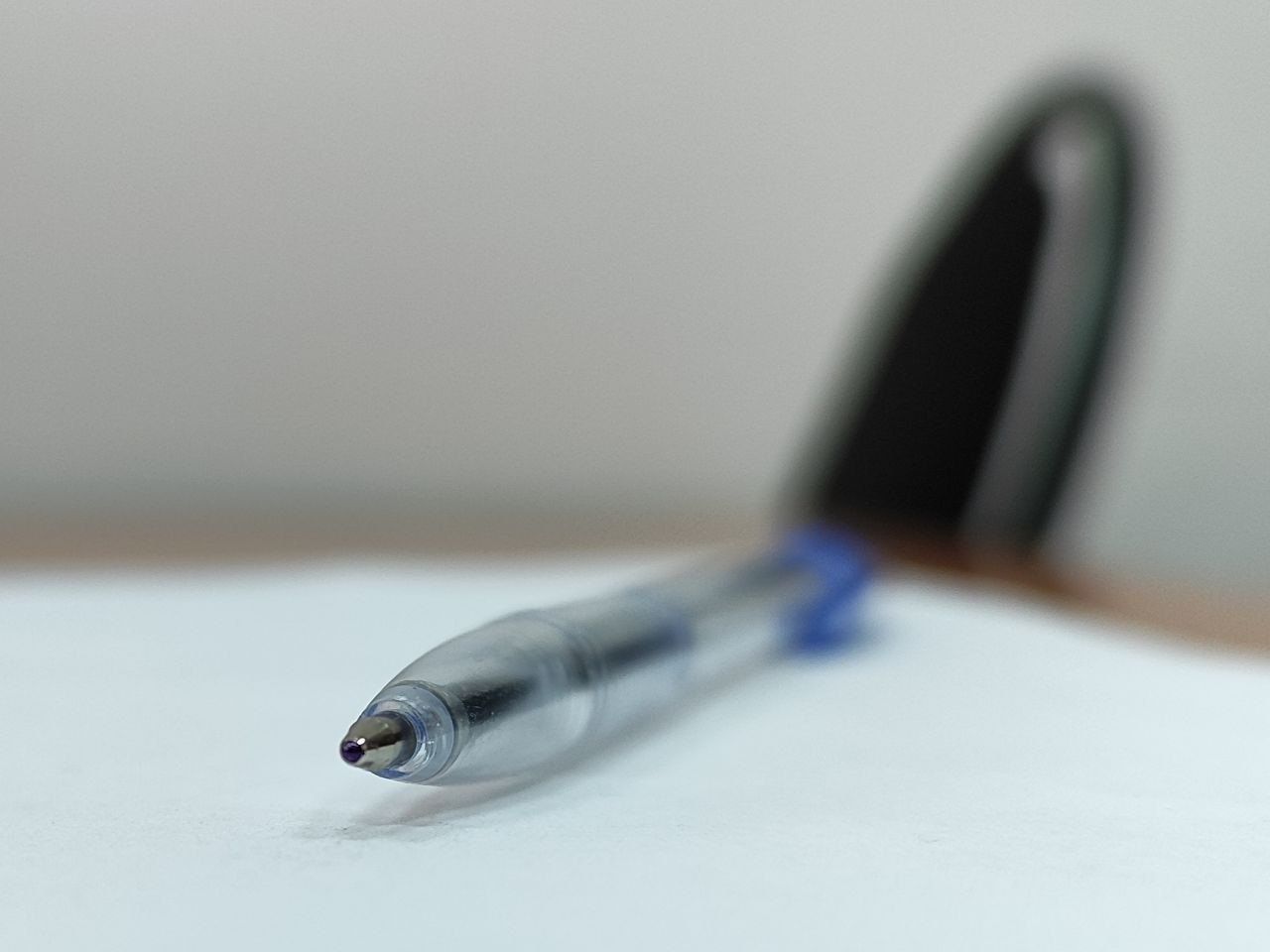 Глава Железнодорожного района станет заммэра Улан Удэ по строительству   Николай Попов займет новую должность в конце ноября Глава Железнодорожного района Николай Попов станет заместителем мэра Улан Удэ председателем комитета по строительству Он может занять новую должность уже в ближайшее время в конце текущего месяца сообщили источники Газеты РБ Ранее это место освободил генерал майор в отставке Тимур Цыренжапов и возглавил строительный блок регионального правительства Судя по послужному списку Николай Попов человек в своей сфере опытный Продолжение фото Газета РБ