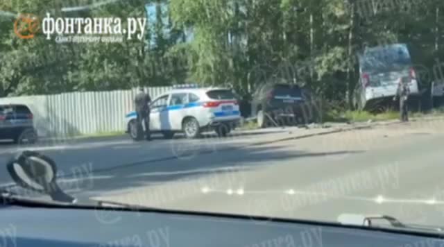 Столкновение автобуса и внедорожника во Всеволожске: трое пострадавших