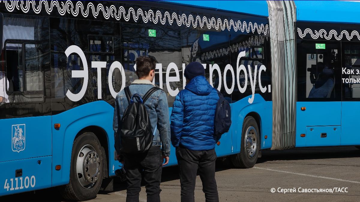 Электробусы впервые начали перевозить пассажиров из Москвы в Мытищи сообщил ТАСС заммэра столицы Ликсутов Маршрут 1133а Метро ВДНХ 4 я Парковая улица работает по тарифам московского транспорта Подпишись на ТАСС Москва в Мах