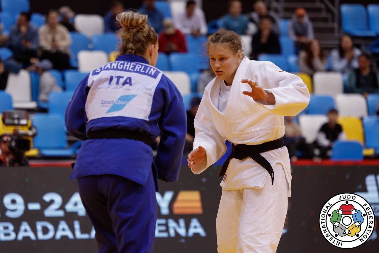 ⏺ Дзюдоисты сборной Якутии завершат год турниром Russian Judo Tour в Москве    Сборная Якутии по дзюдо завершит год выступлением на финальном этапе Russian Judo Tour, который состоится 21-22 декабря в Москве.     В составе команды на татами выйдут чемпионки России Аина Моисеева  48 кг  и Карина Ефимова  52 кг , вице-чемпионка страны Надежда Татарченко  78 кг  и победительница юниорского первенства России Полина Иудина  78 кг .