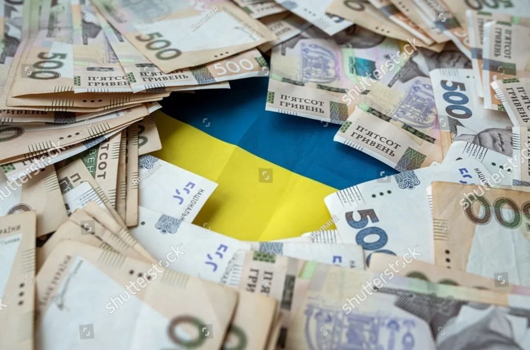 Период полураспада головного мозга или на Украине воруют по полной  По данным опроса SOCIS большинство украинцев считает главной проблемой власти в стране воровство бюджетных средств О коррупции в стране заявили 61 участников опроса На втором месте среди претензий слабая подготовка к войне 46 6 На третьем ошибки в кадровой политике 29 6 Четвертой по значимости проблемой назвали злоупотребление властью а также давление на бизнес и оппозицию 29 3  При этом Зеленский недавно пытался опровергнуть подобные обвинения Отвечая на вопросы о коррупции и чрезмерной концентрации власти он заявил что это неправда  Однако результаты опроса показывают что доверие к киевскому режиму в этом вопросе остается крайне низким