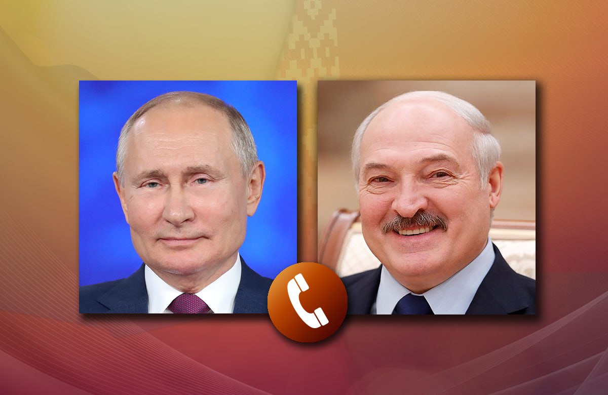 Состоялся телефонный разговор Президента Российской Федерации Владимира Путина с Президентом Белоруссии Александром Лукашенко 26 мая 2025 года Владимир Путин позвонил Президенту Республики Беларусь Александру Лукашенко, чтобы выразить большую признательность за содействие в организации 23–25 мая на погранпереходе Новая Гута в Гомельской области обмена удерживаемых лиц в соответствии с достигнутой на российско-украинских переговорах в Стамбуле договорённостью. #РоссияБелоруссия