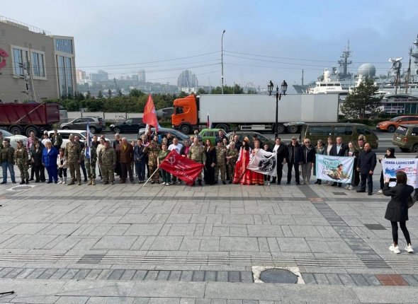 Автопробег Владивосток-Курск в честь 80-летия Победы остановится в Иркутске Ориентировочно колонна прибудет в столицу Приангарья 10 июня Читать подробнее на сайте...