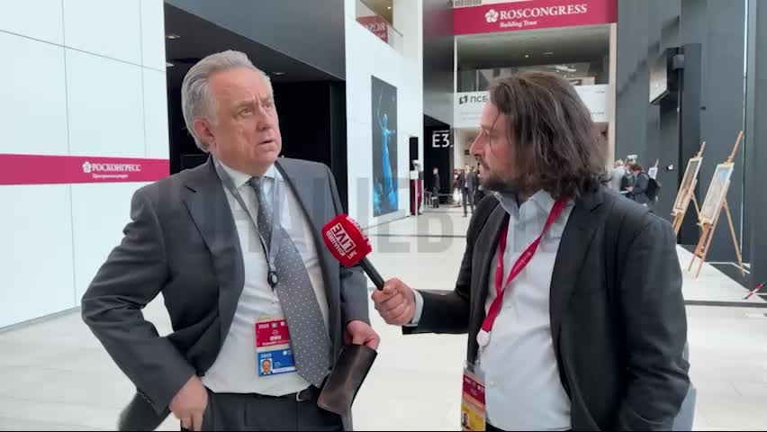 Гендиректор «Дом.РФ» Виталий Мутко рекомендует покупать недвижимость в условиях снижения спроса