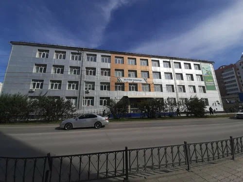 Рекордное количество заявлений поступило в Якутский медколледж в 2025 году Всего 3500 заявлений на 650 бюджетных мест а также 1069 заявлений на платные места зарегистрировано в Якутском медицинском колледже в рамках приемной кампании 2025 года Таким образом общее количество заявлений составило 4569 Подробнее читайте по ссылке yk24ru
