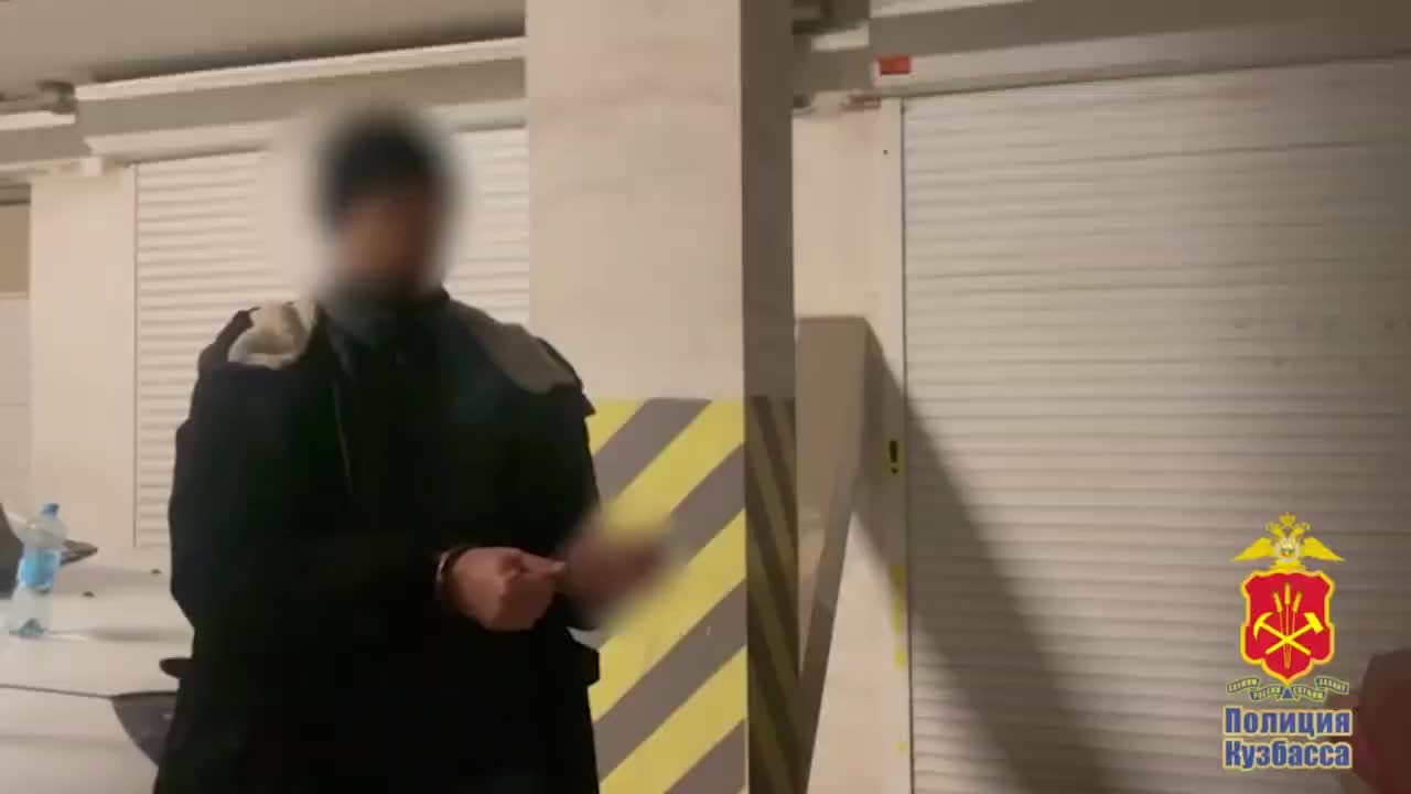 В Кемеровской области задержаны трое наркоторговцев с крупной партией наркотиков