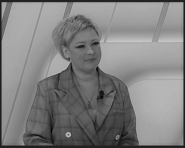 Прощание с Екатериной Морозовой состоится в Орловском театре кукол 2 ноября в 11 00 сообщили в театре Церемония отпевания пройдёт в Богоявленском храме города Орла в 13 00 Perviy Oblastnoi Мы в МАХ