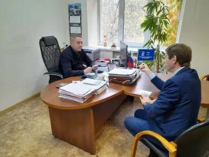 «Русал» подал в суд на Потанина о защите интересов акционеров «Норникеля» «Русал» подал в суд в Лондоне иск против Потанина о защите интересов акцинеров «Норникеля» «Русал» подал в Высокий суд в Лондоне иск против бизнесмена Владимира Потанина и Whiteleave Holdings Limited, сообщает компания.  Претензии связаны с неисполнением Потаниным своих обязанностей управляющего партнера в ПАО ГМК «Норильский никель», в результате «Норникель» утратил ряд активов, а его акционеры понесли убытки.