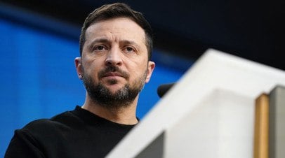 Зеленский назвал «безумием» возможное прекращение Западом поддержки Украины   Владимир Зеленский, рассуждая о возможной приостановке оказания помощи Украине западными государствами, назвал «безумием» подобное решение зарубежных политиков.  Читать далее