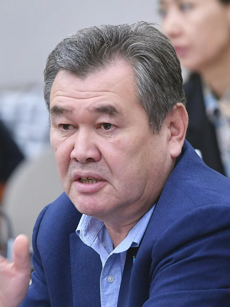 Новым акимом Кызылординской области стал Мурат Ергешбаев Он был депутатом Мажилиса А до этого был акимом нескольких районов в Кызылординской области и руководил Кызылордой Напомним ранее регионом управлял Нурлыбек Налибаев который стал первым заместителем премьер министра Доброе утро