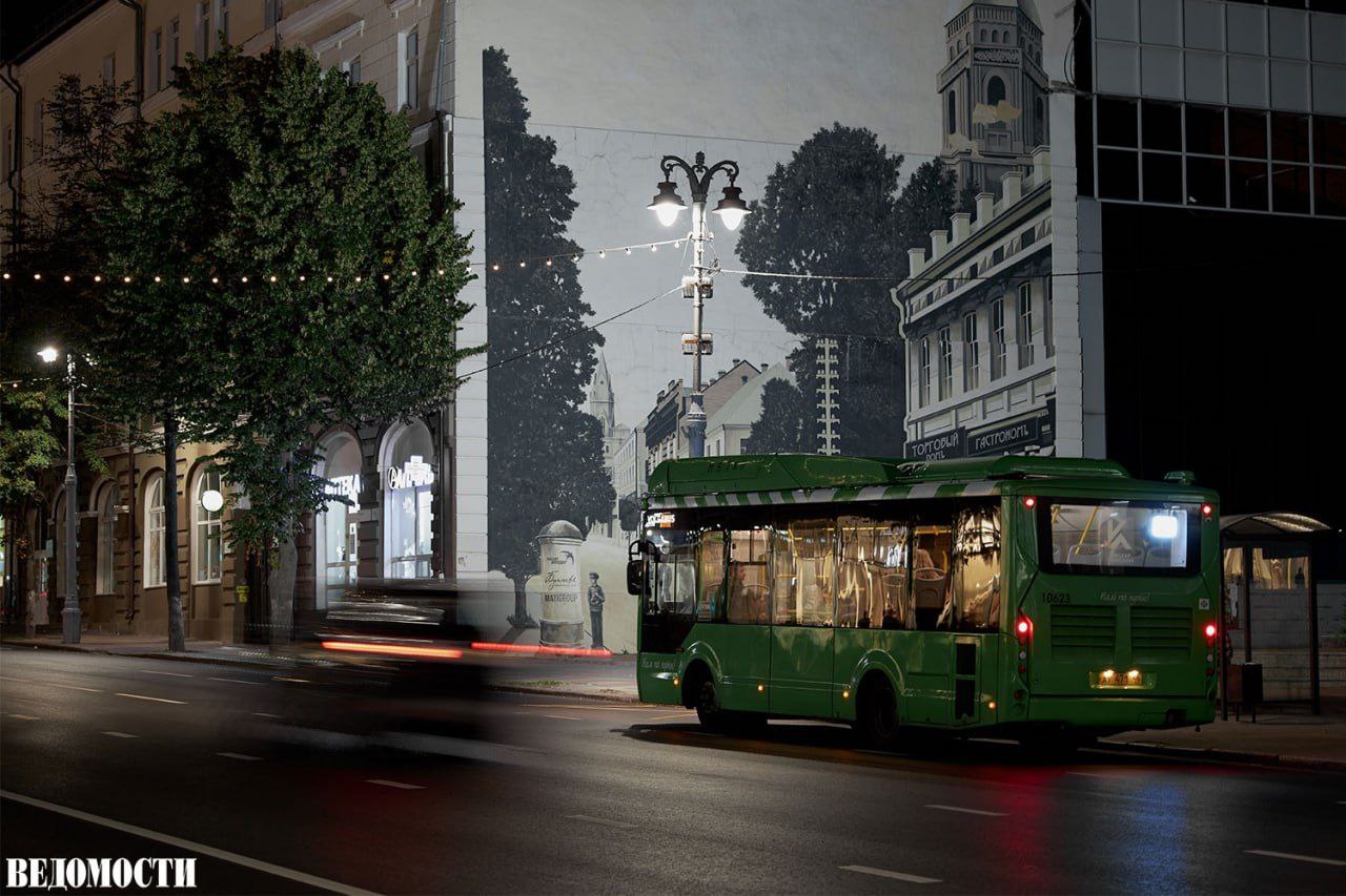 Власти Курска вводят туристический налог на гостиницы говорится на сайте регионального парламента В 2026 году он составит 2 от налоговой базы затем постепенно будет увеличиваться до 5 к 2029 году   Гостиницы которые используются как пункты временного размещения будут освобождены от налогов если там проживают граждане РФ вынужденно покинувшие свои дома а также эвакуировавшиеся украинцы Подпишитесь на Ведомости