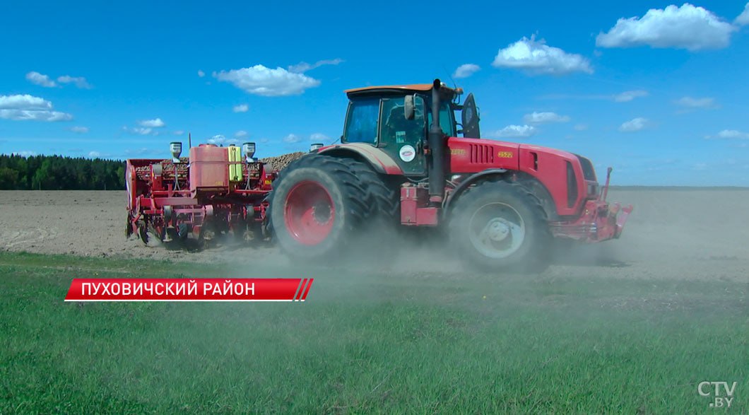В Минской области завершают посадку картофеля и сев кукурузы Несмотря на погодные условия, все идет согласно графику. Без простоя. В 2025 году перед аграриями стоит задача нарастить объемы производства картофеля и овощных культур под спрос потребителя. Подробности в сюжете на нашем YouTube-канале