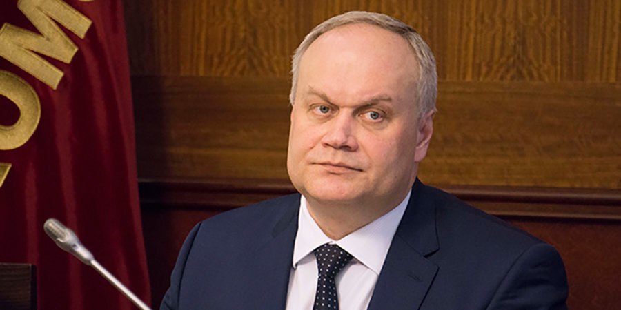 Председатель совета директоров «Локомотива» Юрий Нагорных получил награду на премии «Чемпион» в рамках ПМЭФ‑2025 В рамках премии знаменитые спортсмены и функционеры вручили награды лидерам бизнеса за вклад в развитие российского спорта. Церемония прошла на территории Михайловского дворца в Санкт‑Петербурге. «Газпром‑Медиа Холдинг» выступает генеральным медиапартнером ПМЭФ‑2025. Фонд Росконгресс РФСО «Локомотив»
