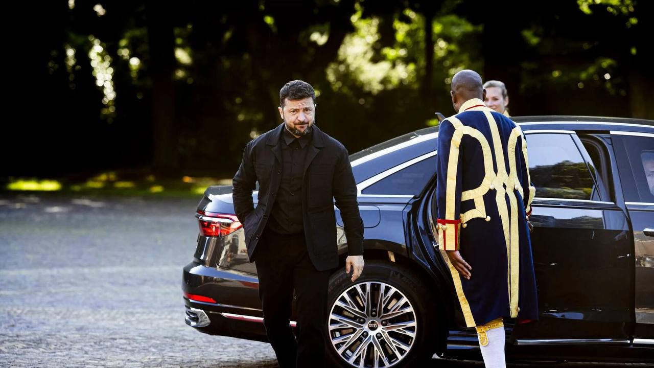 Белый дом уведомил делегацию Украины, что Зеленский должен быть в костюме на встрече с Трампом, иначе она не состоится. НЕ МОРГЕНШТЕРН