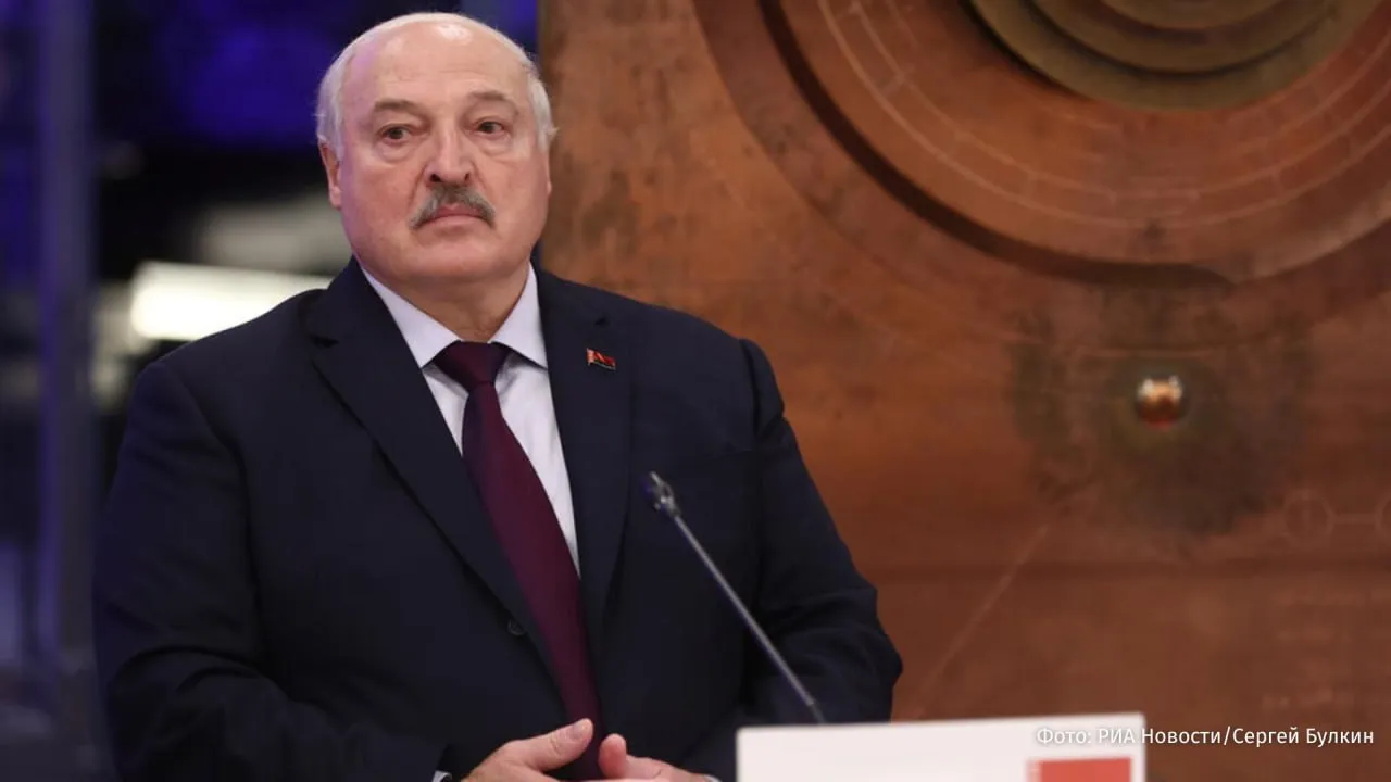Александр Лукашенко подтвердил свое участие в предстоящем параде в Москве по случаю Дня Победы сообщает Пул первого Больше новостей IZ RU в MAX