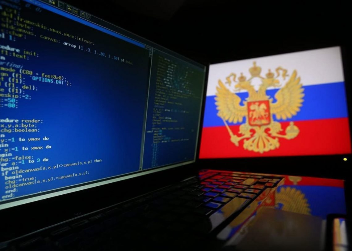 Минпромторг РФ рассчитывает что в федеральный бюджет на предстоящую трехлетку будут заложены средств на субсидию выделяемую для покрытия части расходов компаний при переходе на отечественное программное обеспечение заявил министр промышленности и торговли РФ Антон Алиханов Согласно национальным целям развития к 2030 году правительство должно обеспечить переход на российское ПО не менее 80 организаций ключевых секторов экономики напомнил министр jkinvest news jkinvest