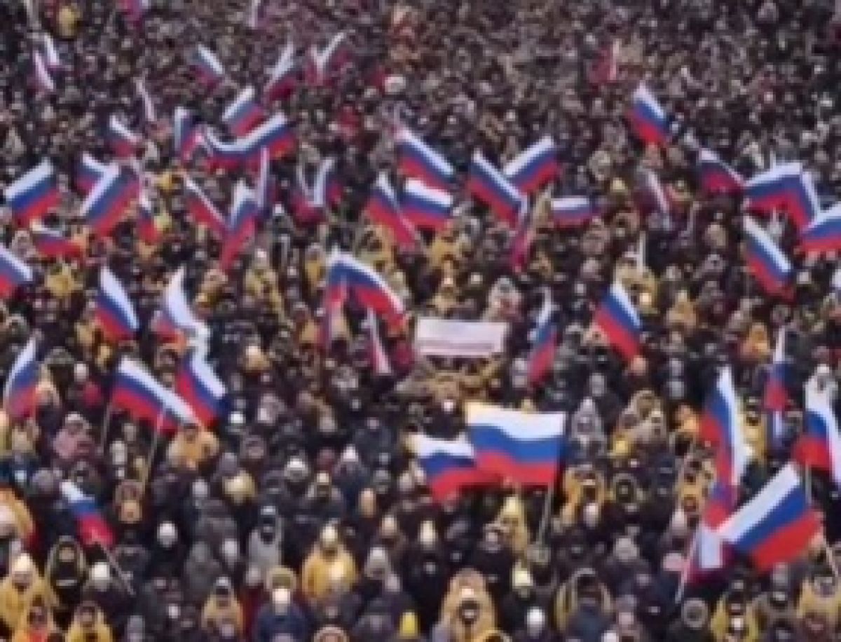 Нейромитинг Перелыгина вызвал отклик у орловской мэрии newsorel ru fn 1750921 html В мэрии Орла считают что пост лидера орловских эсеров Руслана Перелыгина со сгенерированным митингом против переизбранного мэра Юрия Парахина следует проверить надзорным органам Об этом неназванный представитель городской администрации сообщил Коммерсанту Прислать новость Подписаться